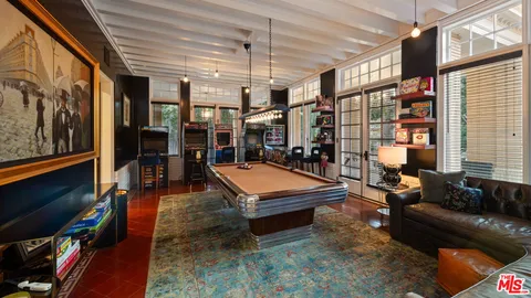 $12,500,000 | 601 South Windsor Boulevard, Los Angeles, CA 90005