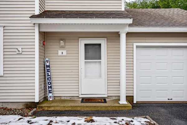 $349,000 | 8 Enterprise Drive, Unit 8, Brunswick, ME 04011