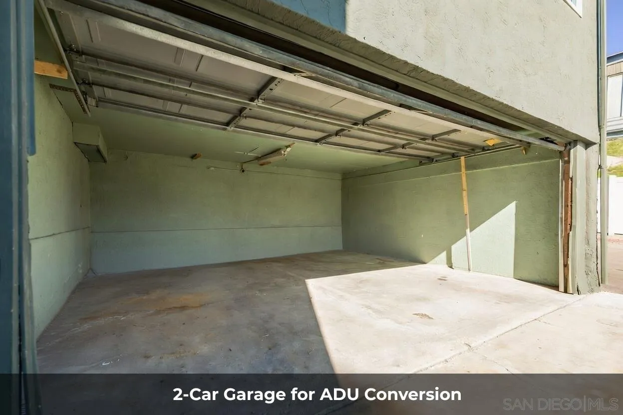 9249 Birch Street Spring Valley, CA 91977 - Photo 21 of 24 a view of a room
