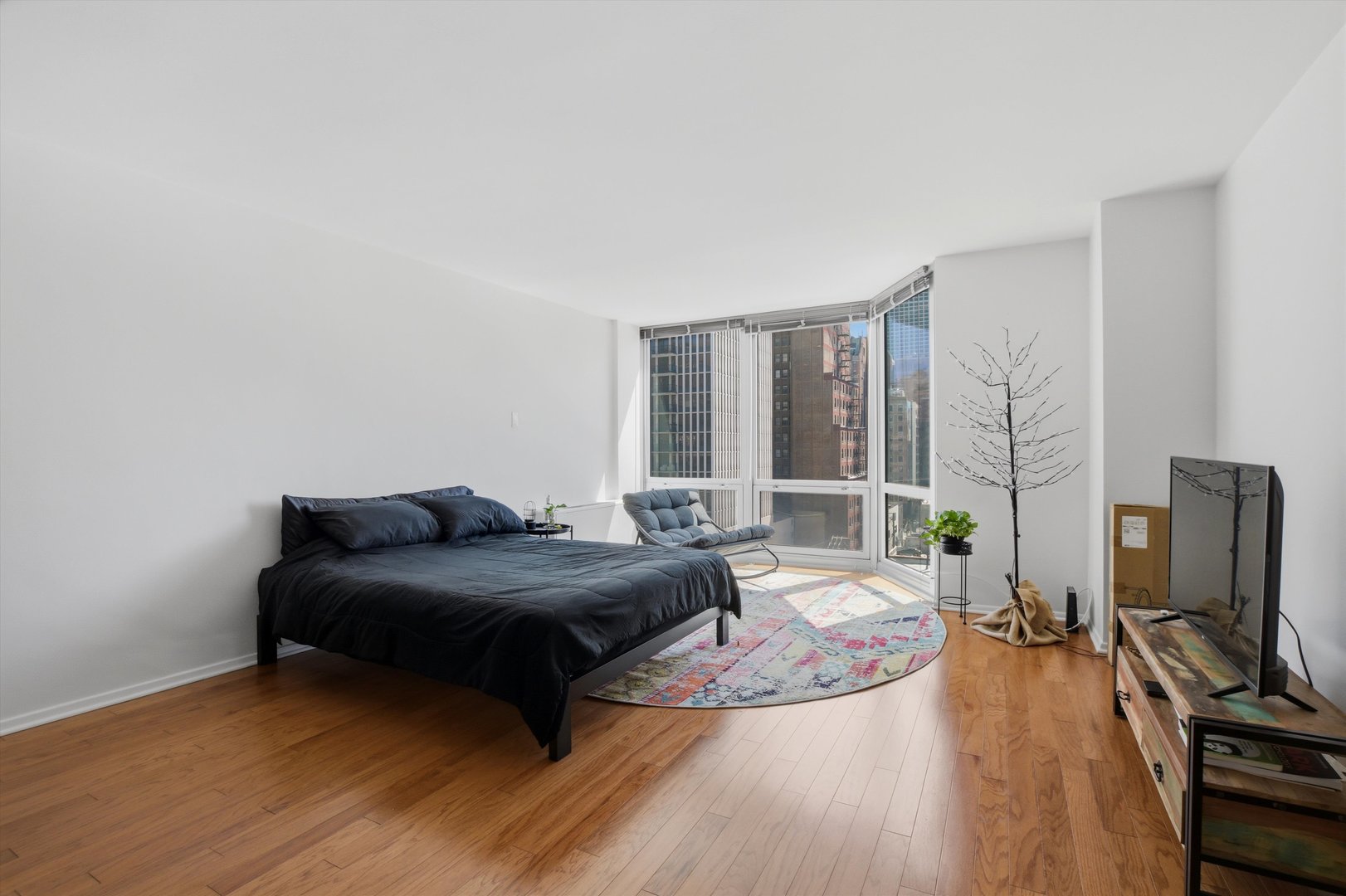 21 West Goethe Street, Unit 9J Chicago, IL 60610 - Photo 2 of 20