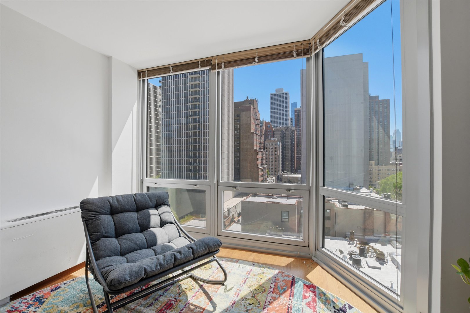21 West Goethe Street, Unit 9J Chicago, IL 60610 - Photo 4 of 20