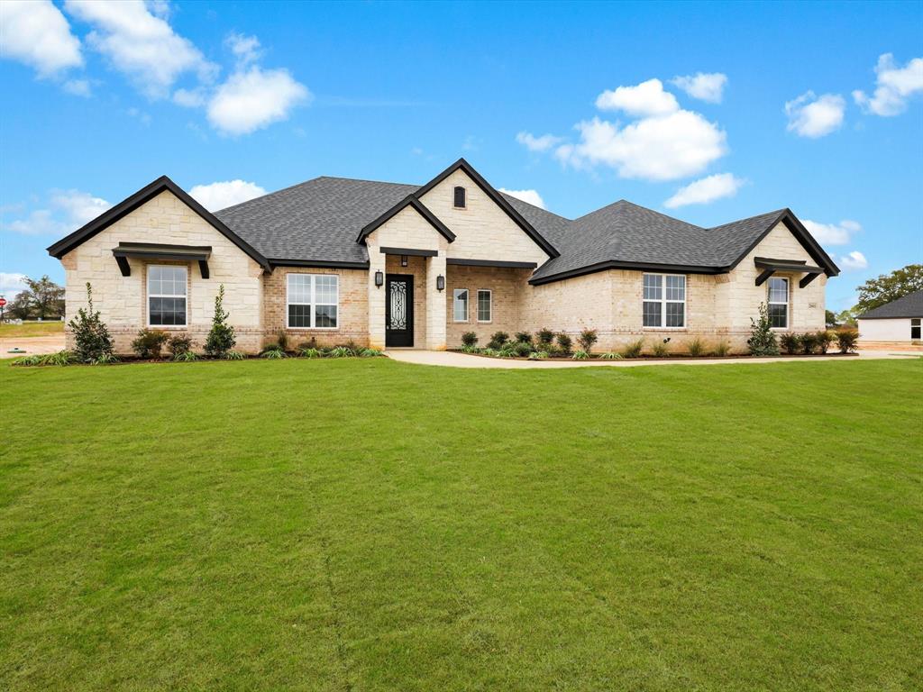 2001 Forest Bridge Drive Boyd, TX 76023 - Photo 2 of 34