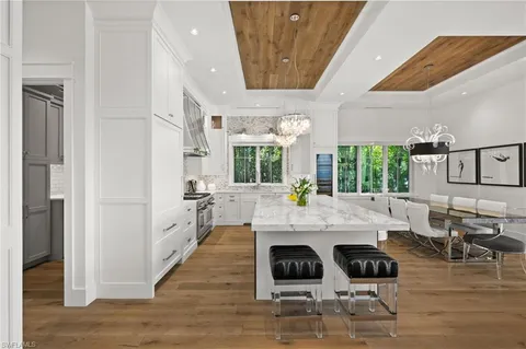 $5,595,000 | 770 Park Street, Naples, FL 34102