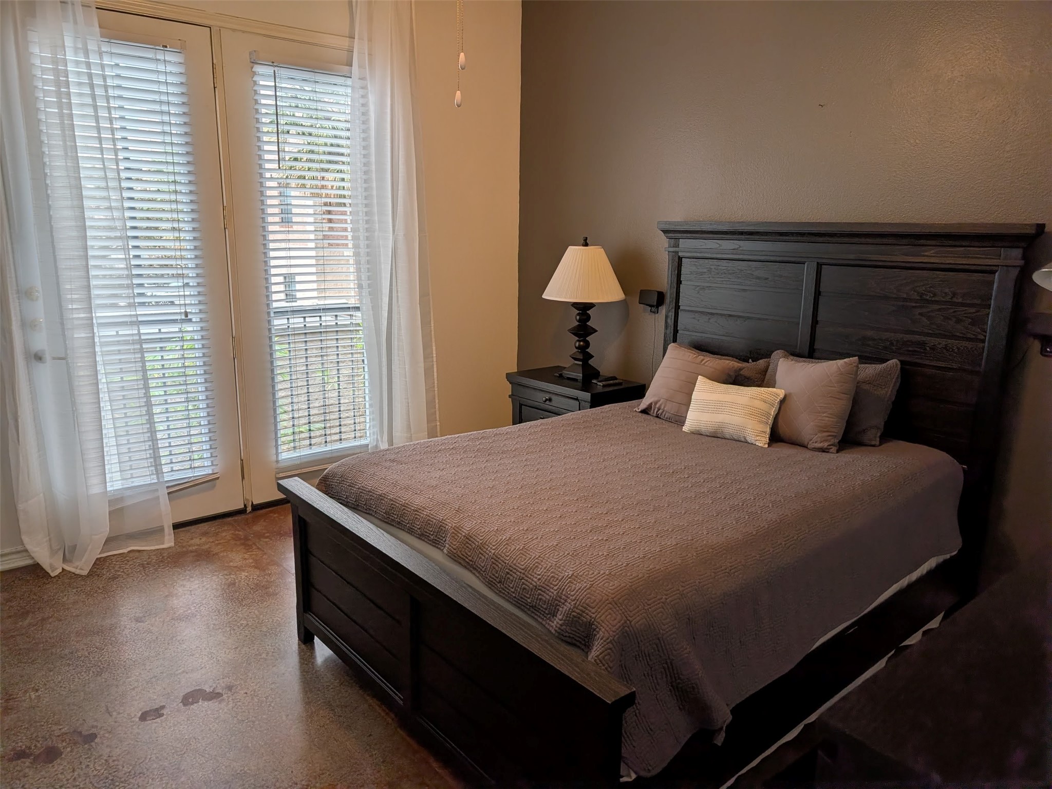 2400 McCue Road, Unit 136 Houston, TX 77056 - Photo 9 of 25