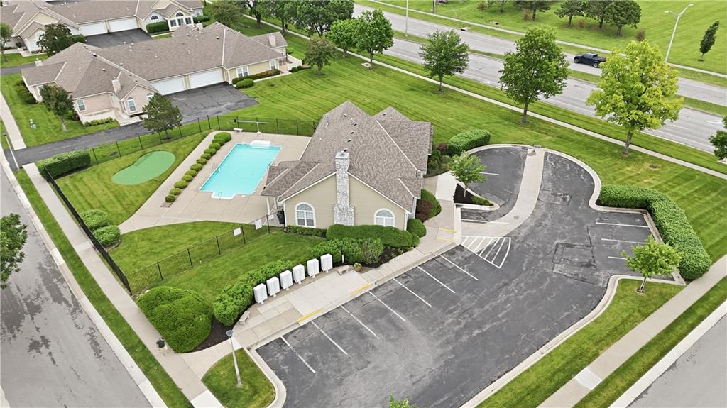 11320 South Pflumm Road Olathe, KS 66215 - Photo 6 of 41