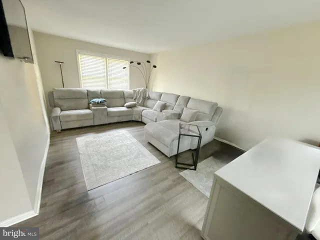 $459,900 | 11 Knights Court, Bordentown, NJ 08505