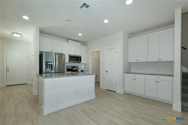 $1,950 | 303 Alamar Knot Way, Georgetown, TX 78626