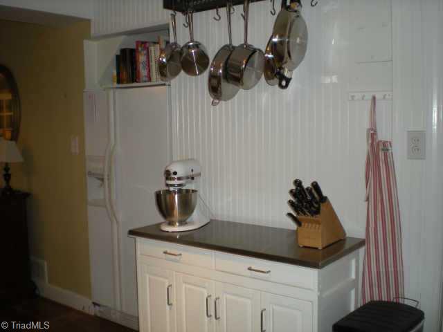 1711 Independence Road Greensboro, NC 27408 - Photo 5 of 9 Other.