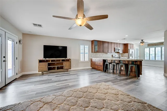 $469,500 | 246 Du Fort Avenue, Henderson, NV 89002