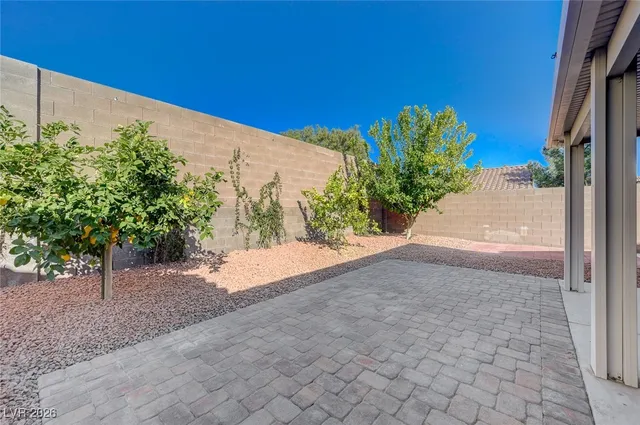 $469,500 | 246 Du Fort Avenue, Henderson, NV 89002
