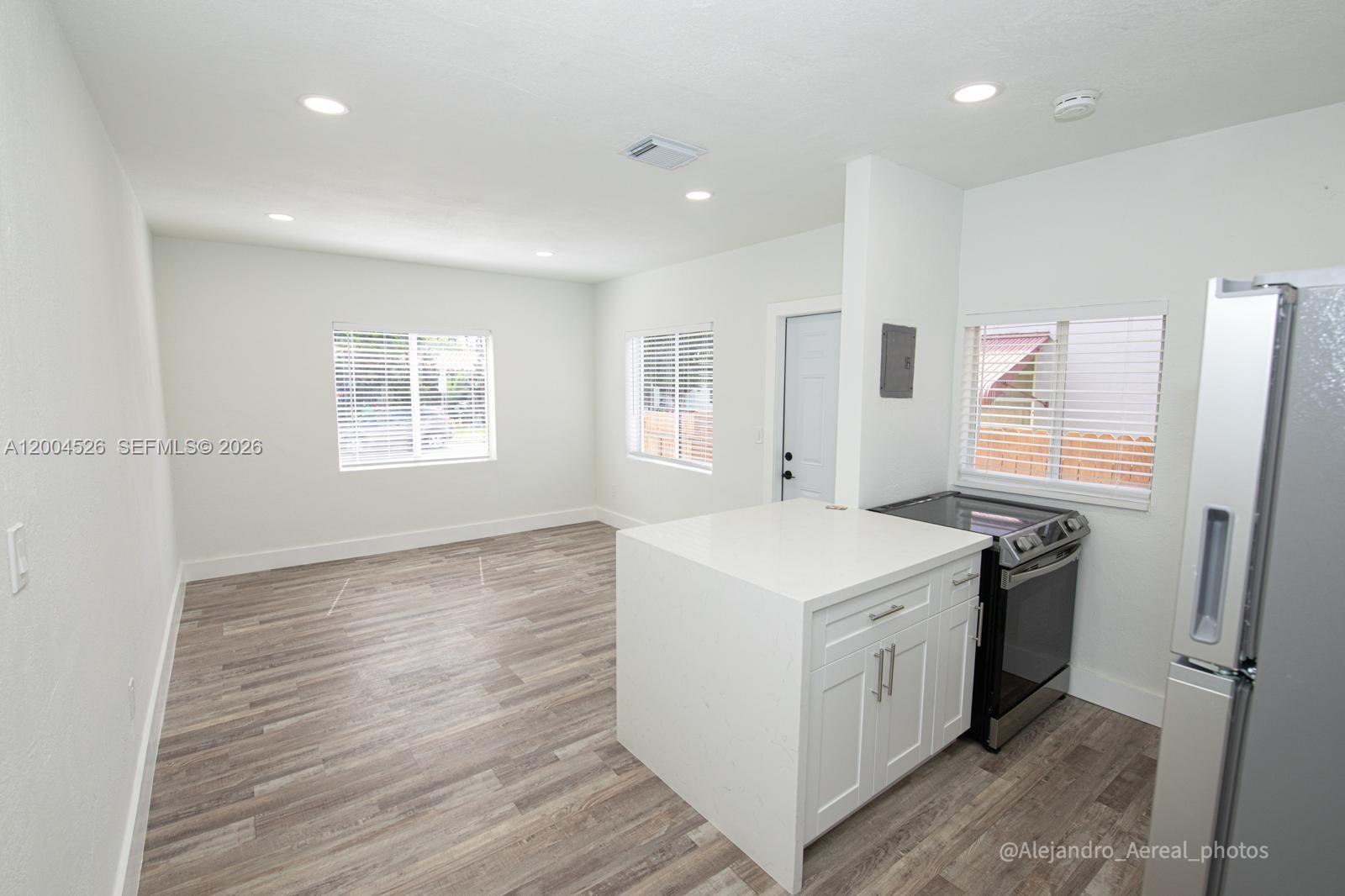 3045 Southwest 21st Street Miami, FL 33145 - Photo 21 of 40
