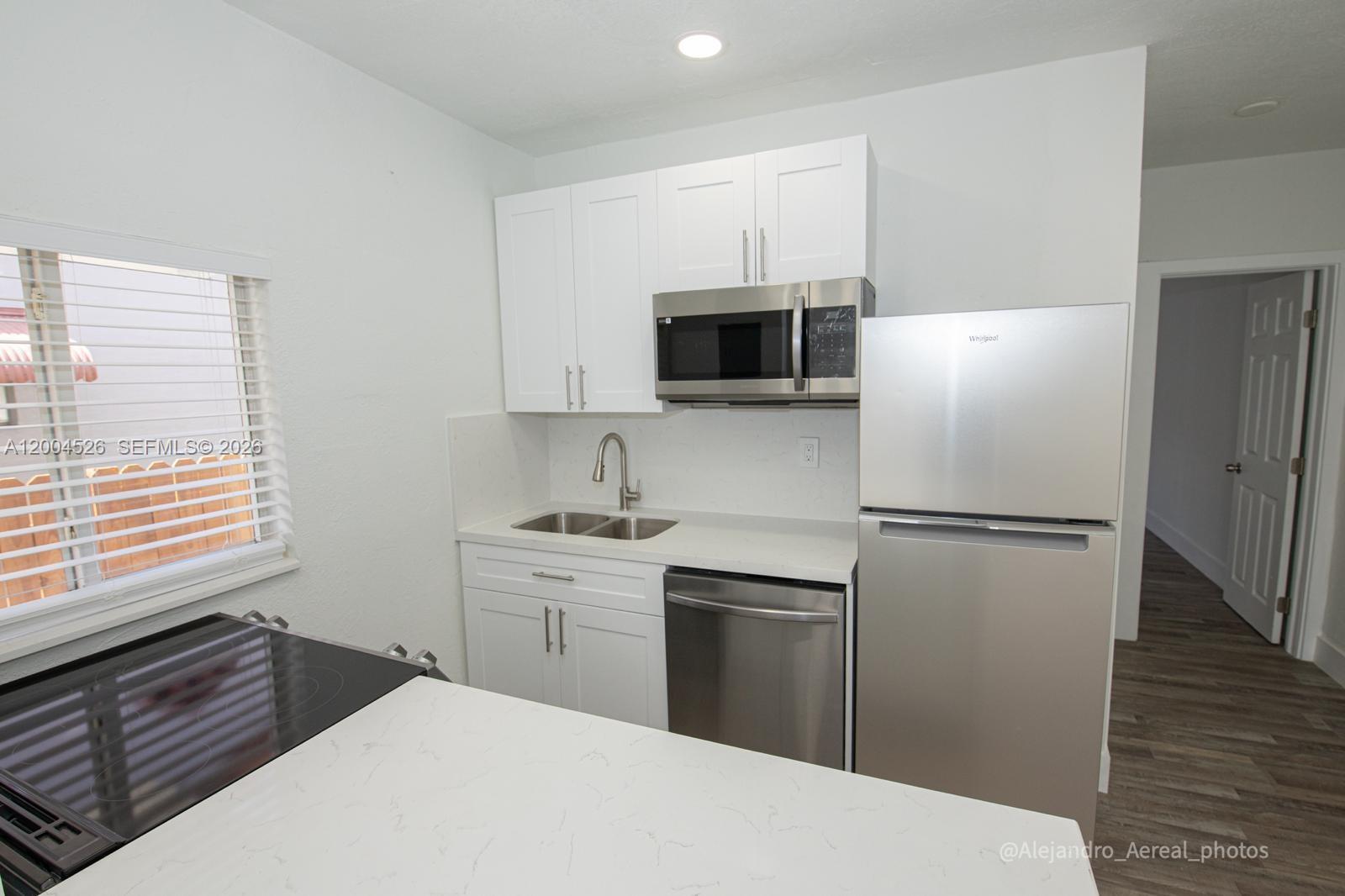 3045 Southwest 21st Street Miami, FL 33145 - Photo 28 of 40