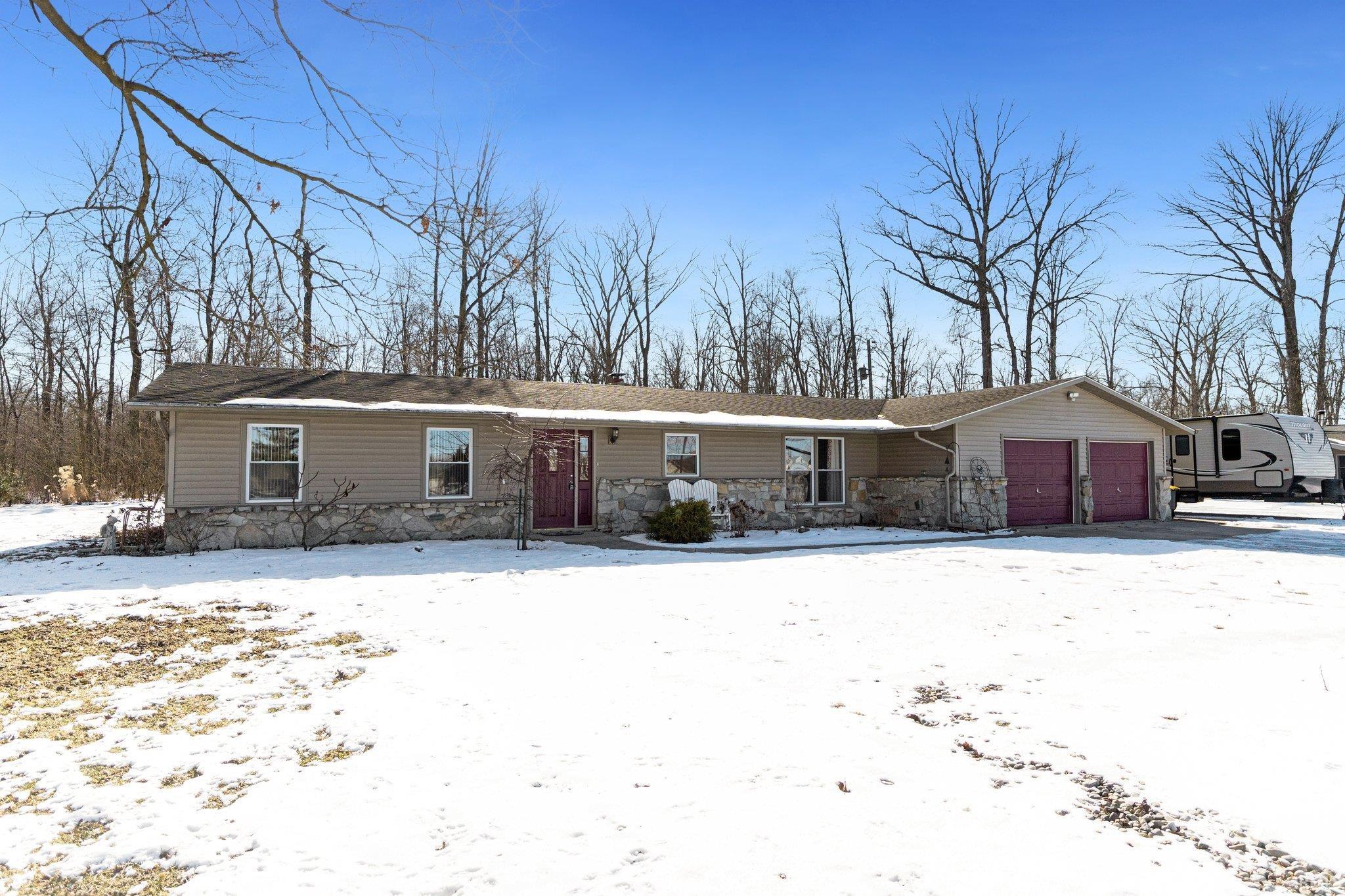 862 West 500 North Decatur, IN 46733 - Photo 3 of 36