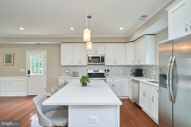 $1,179,000 | 3244 Blundell Road, Falls Church, VA 22042