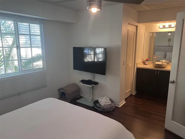 $3,000 | 2961 Northeast 185th Street, Unit 1613, Aventura, FL 33180