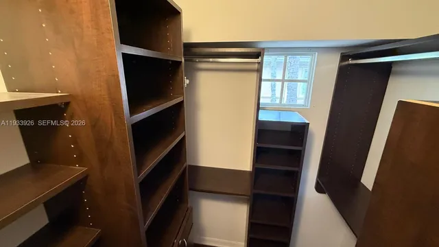 $3,000 | 2961 Northeast 185th Street, Unit 1613, Aventura, FL 33180