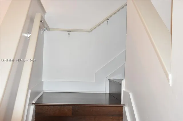 $3,000 | 2961 Northeast 185th Street, Unit 1613, Aventura, FL 33180