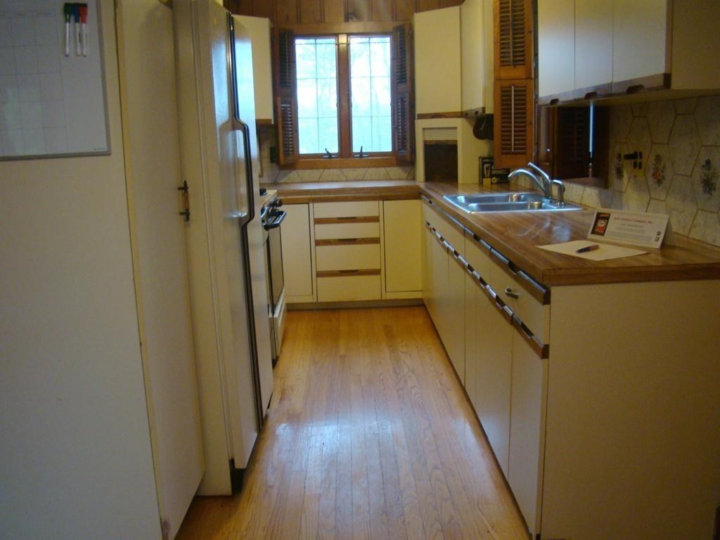 178 Reed Road Westport, MA 02790 - Photo 5 of 12