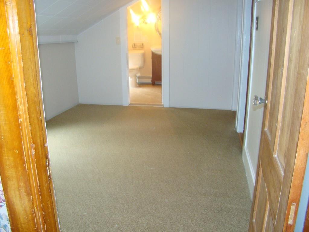 178 Reed Road Westport, MA 02790 - Photo 8 of 12
