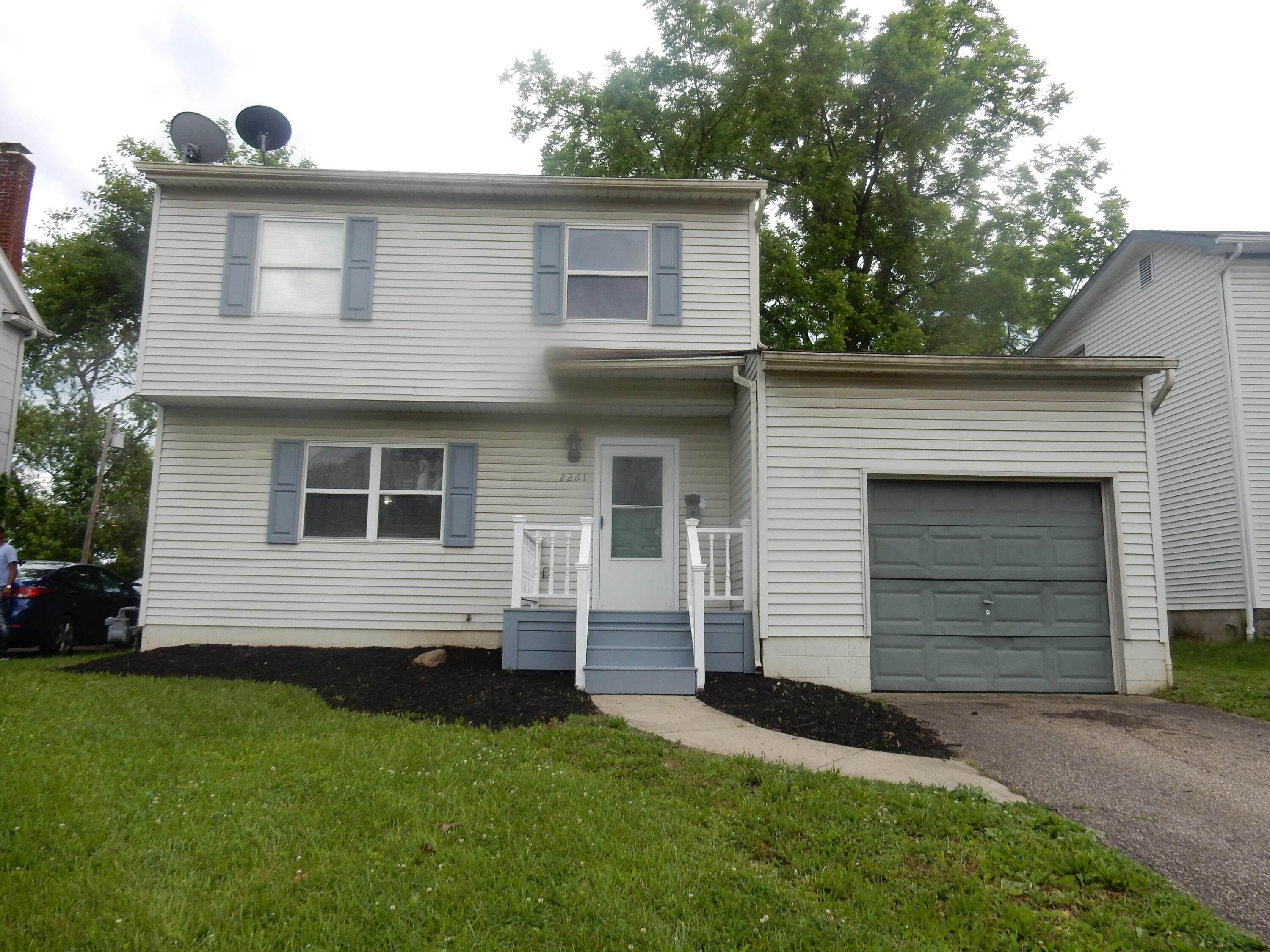2261 Ferris Road Columbus, OH 43224 - Photo 1 of 21 Gallery Image 1