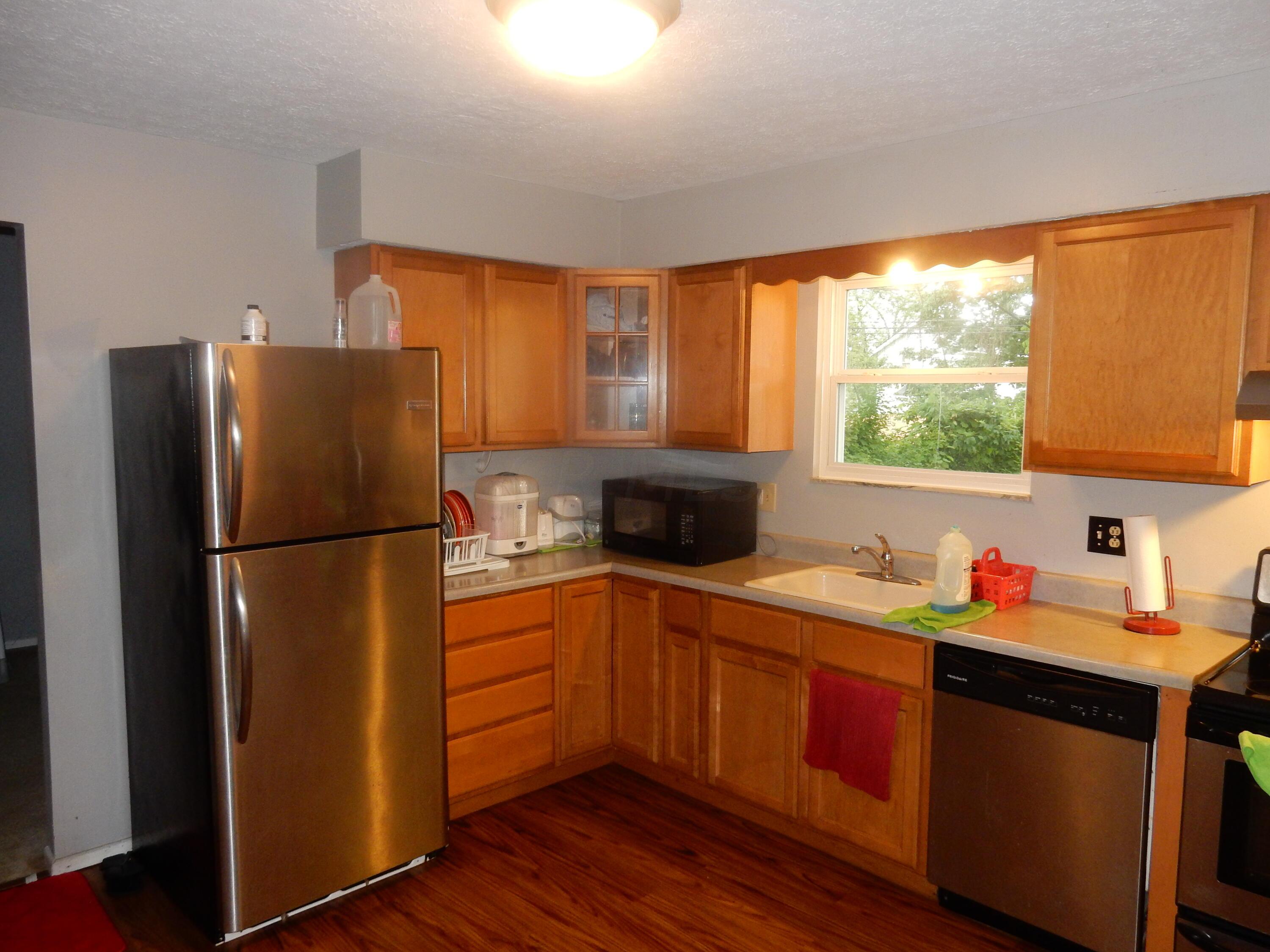 2261 Ferris Road Columbus, OH 43224 - Photo 11 of 21 Gallery Image 11