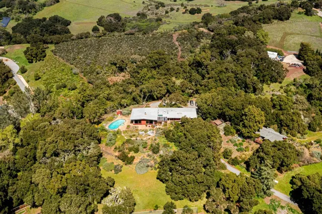 $11,500,000 | 640 Los Trancos Road, Portola Valley, CA 94028
