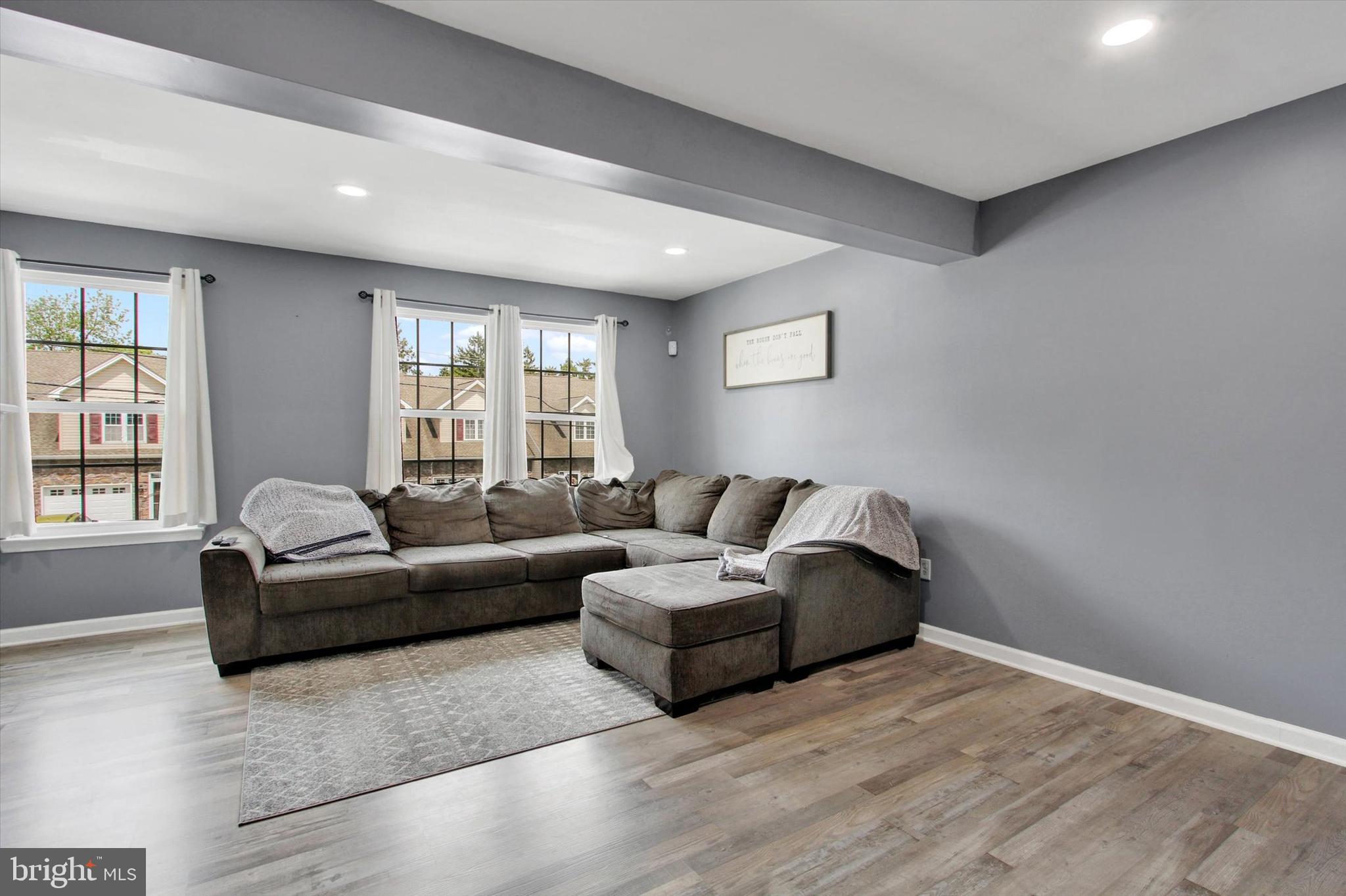 703 Grant Drive Hanover, PA 17331 - Photo 7 of 27 a living room with furniture and a window