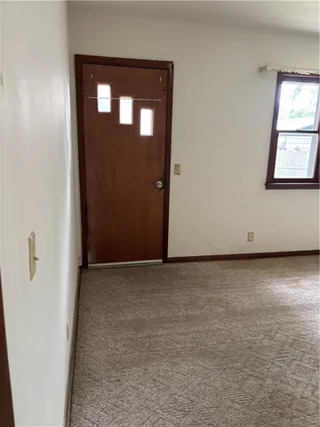 $129,900 | 420 South Walnut Street, Iola, KS 66749