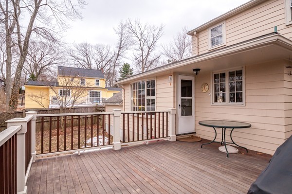 61 John Carver Road Reading, MA 01867 - Photo 23 of 24 Gallery Image 23