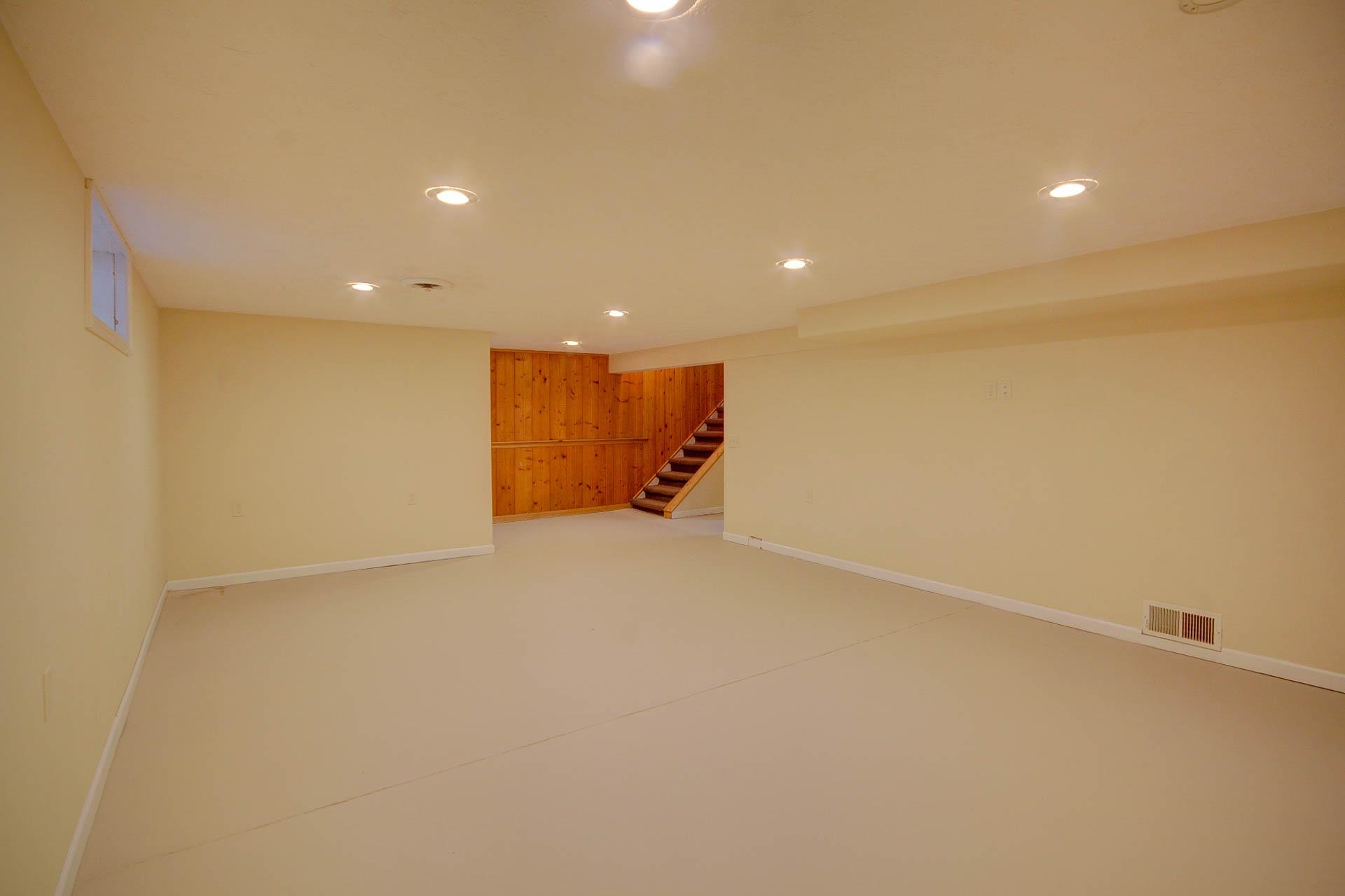 327 4th Street Andover, IL 61233 - Photo 37 of 58