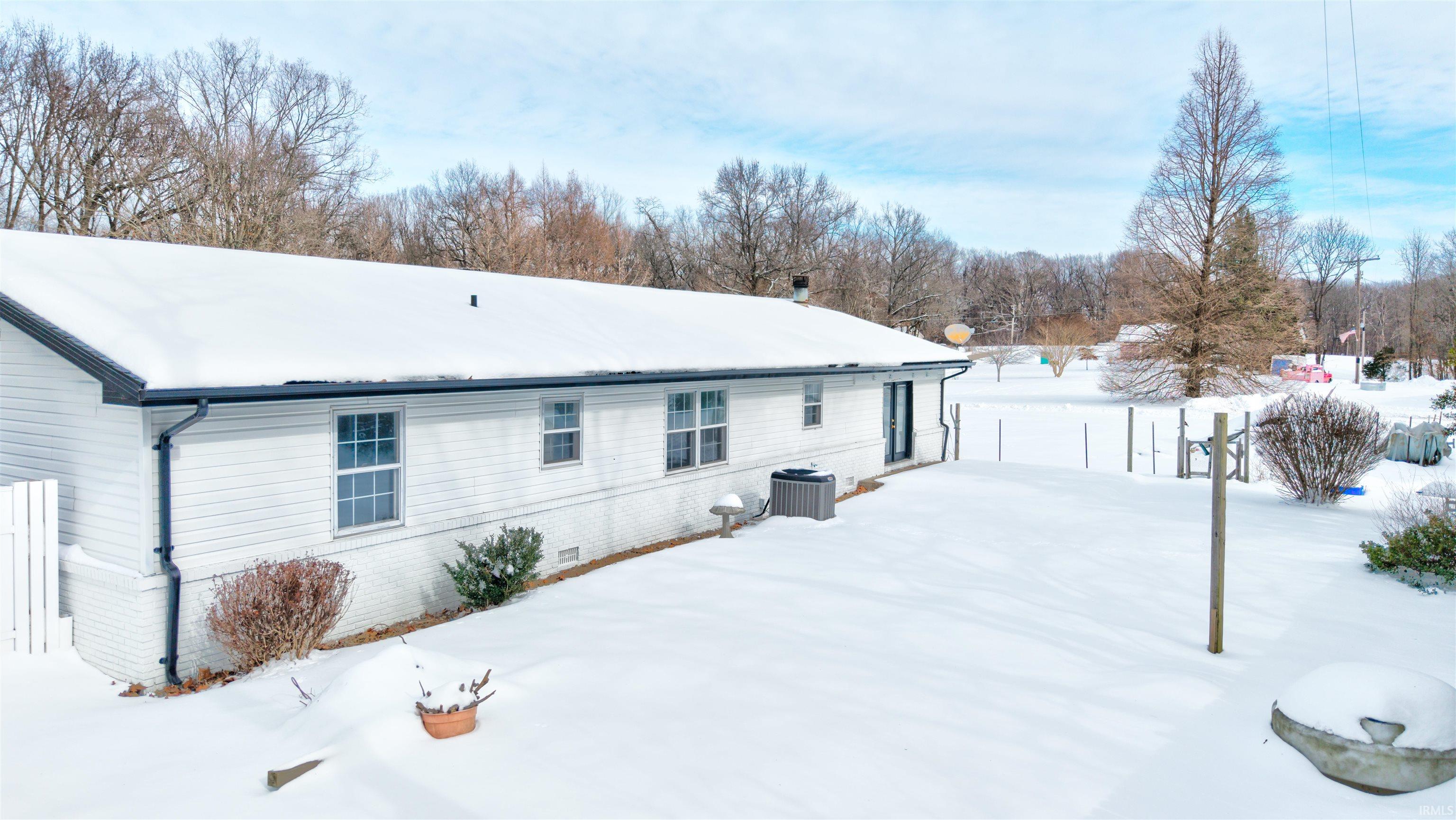 10619 Altheide Road Mount Vernon, IN 47620 - Photo 6 of 36