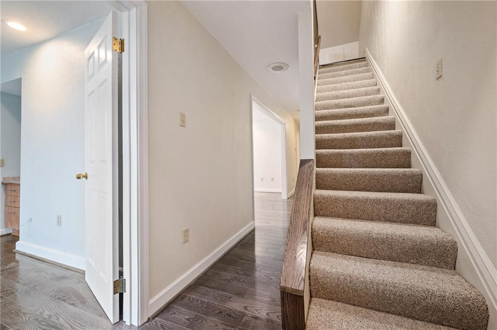 1313 Island Avenue McKees Rocks, PA 15136 - Photo 25 of 27 Gallery Image 25