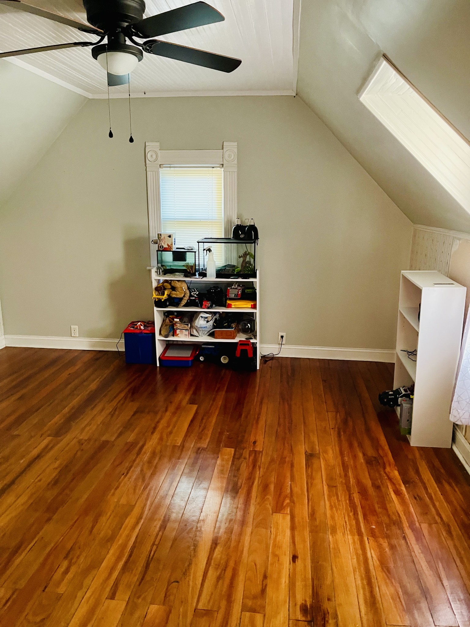 830 Red Hill Road Normandy, TN 37360 - Photo 46 of 56 a view of a room with wooden floor