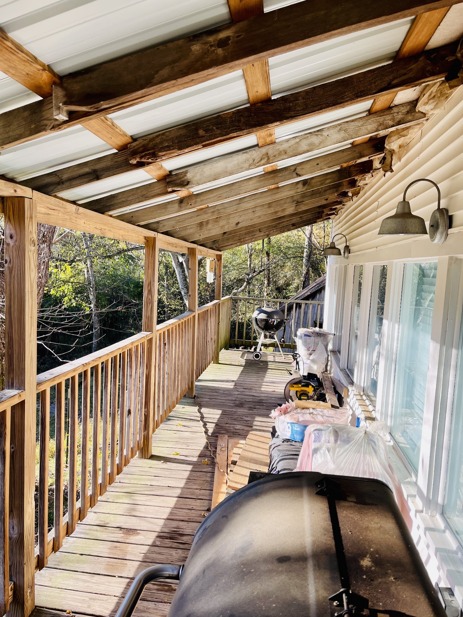 830 Red Hill Road Normandy, TN 37360 - Photo 54 of 56 a view of balcony with chairs and wooden fence