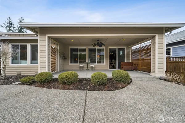 $619,000 | 14509 Knoll Park Drive East, Bonney Lake, WA 98391