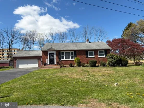 $345,000 | 6 Bellevue Court, Lancaster, PA 17603