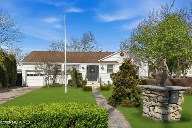 $575,000 | 540 Georgia Tavern Road, Howell, NJ 07731