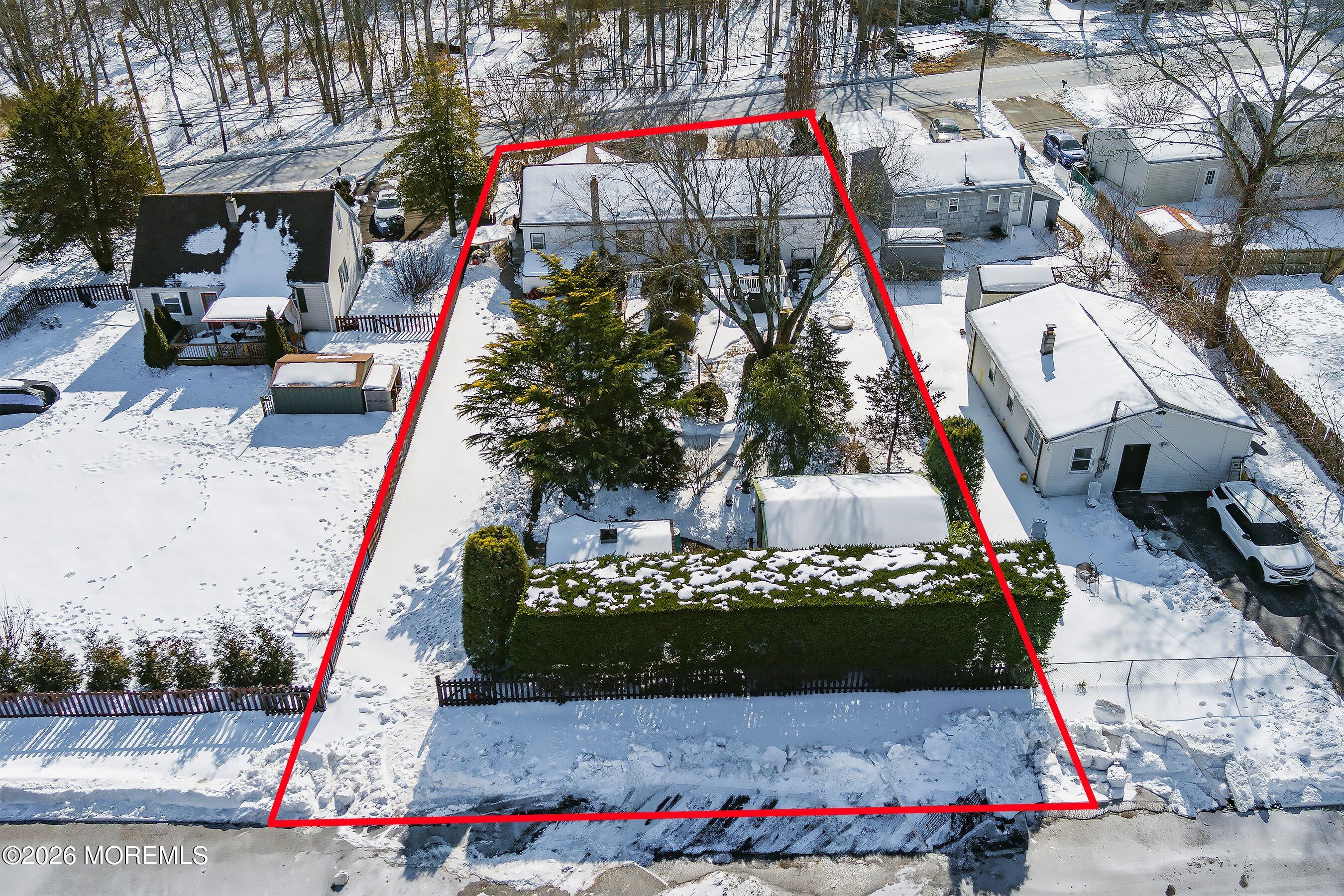 540 Georgia Tavern Road Howell, NJ 07731 - Photo 25 of 31 31-Rear 1 with Outline