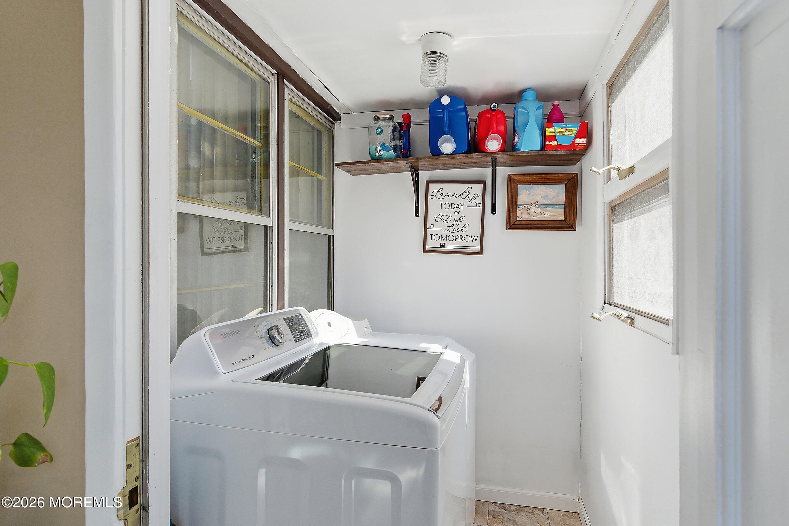 540 Georgia Tavern Road Howell, NJ 07731 - Photo 9 of 31 17-Laundry