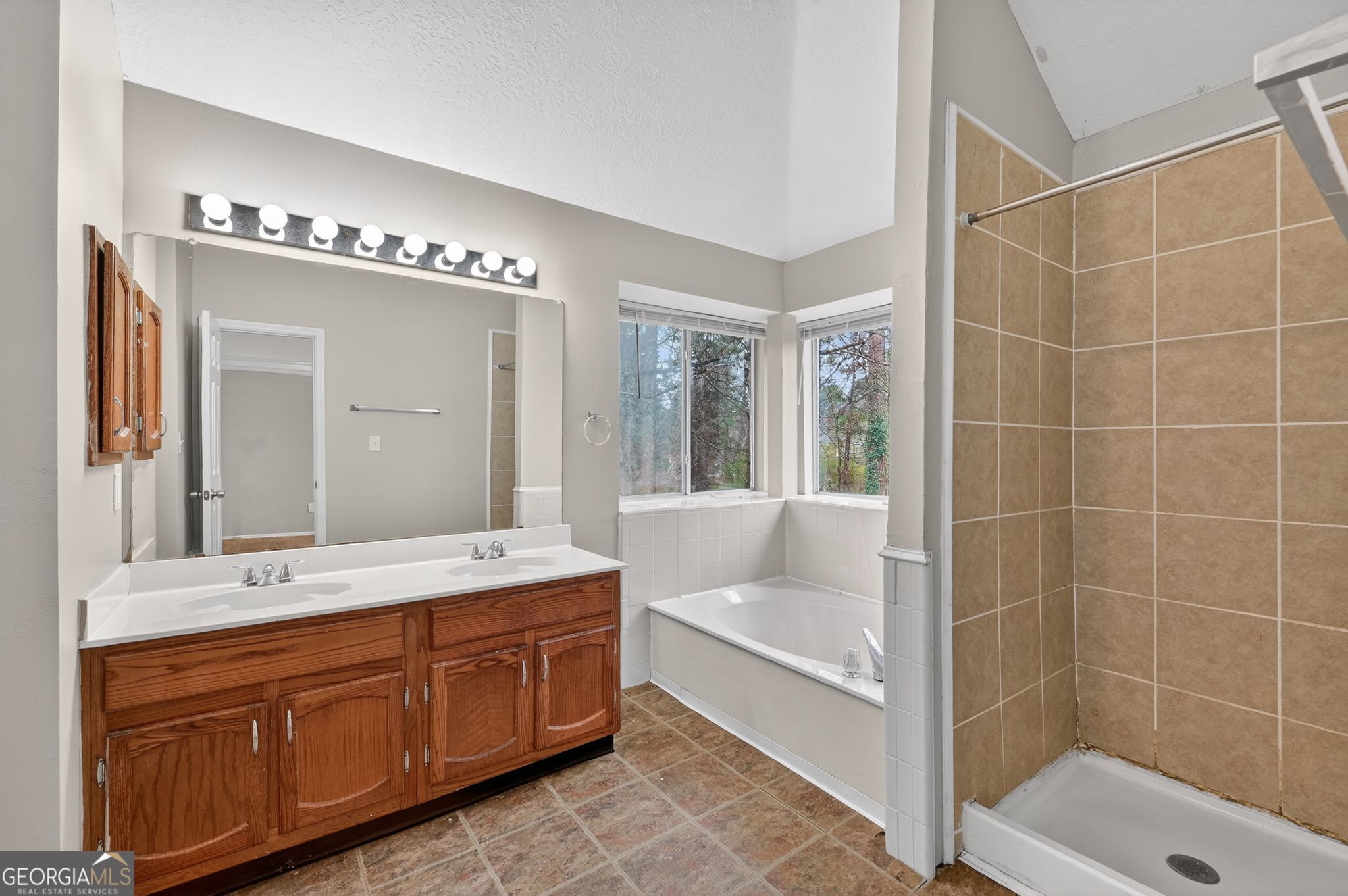 573 Woodstone Road Lithonia, GA 30058 - Photo 25 of 31