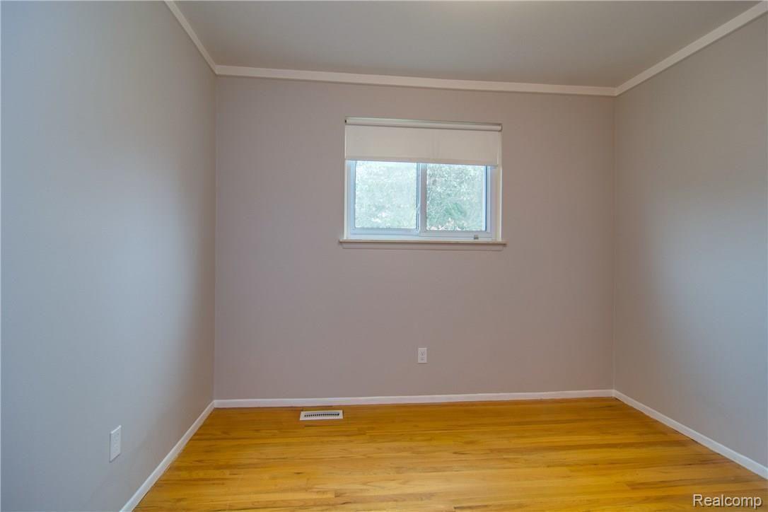 14243 Cranbrook Road Sterling Heights, MI 48312 - Photo 21 of 46 _DSC7896Enfused.jpg