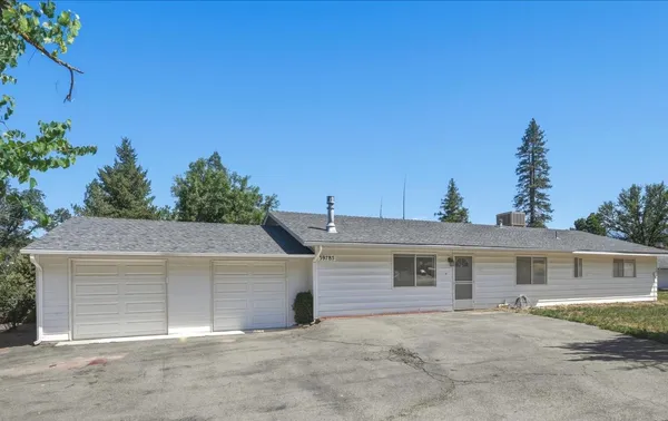 $299,000 | 39785 Pine Ridge Road, Oakhurst, CA 93644