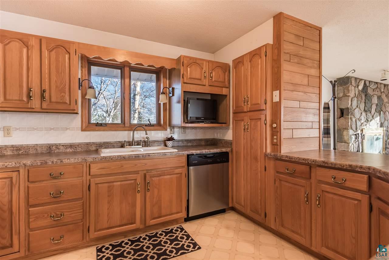 6174 Fox Point Road Duluth, MN 55803 - Photo 13 of 29