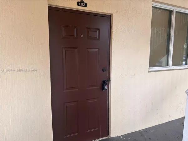 $1,500 | 2460 Southeast 16th Terrace, Unit 103, Homestead, FL 33035