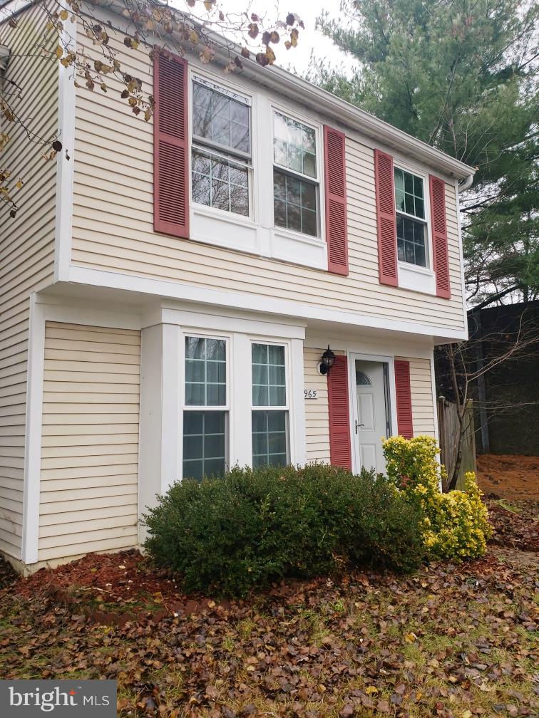 6965 Villa-Del-Rey Court Springfield, VA 22150 - Photo 1 of 9 Exterior
