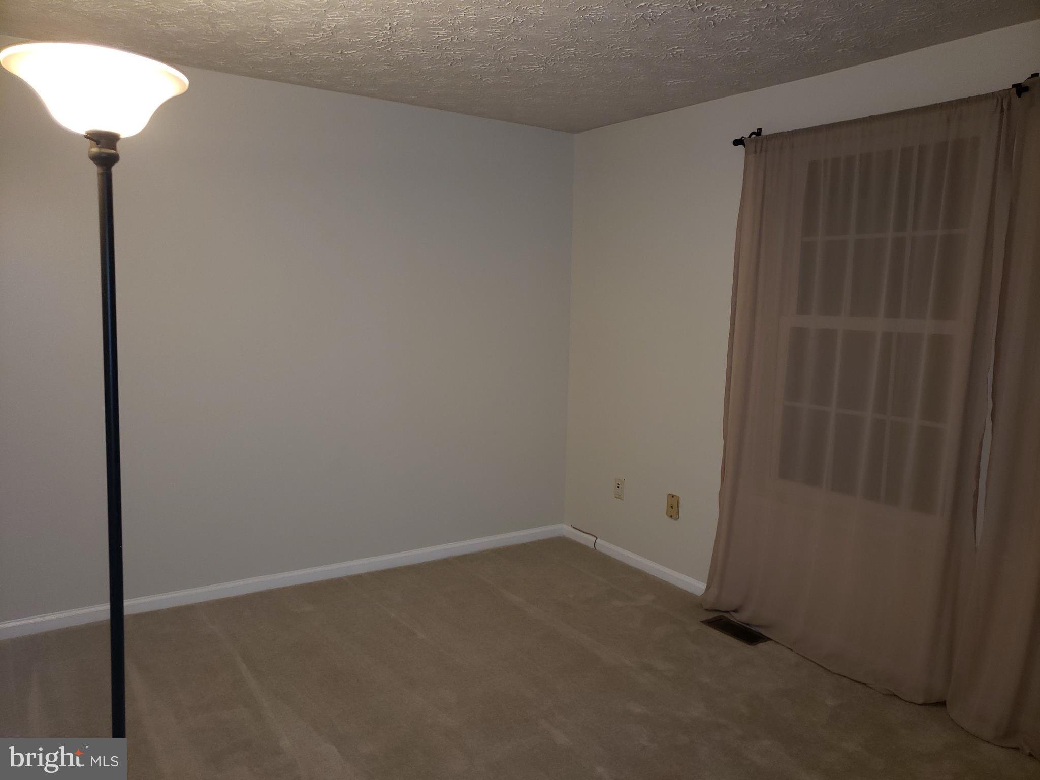 6965 Villa-Del-Rey Court Springfield, VA 22150 - Photo 7 of 9 Bedroom 1