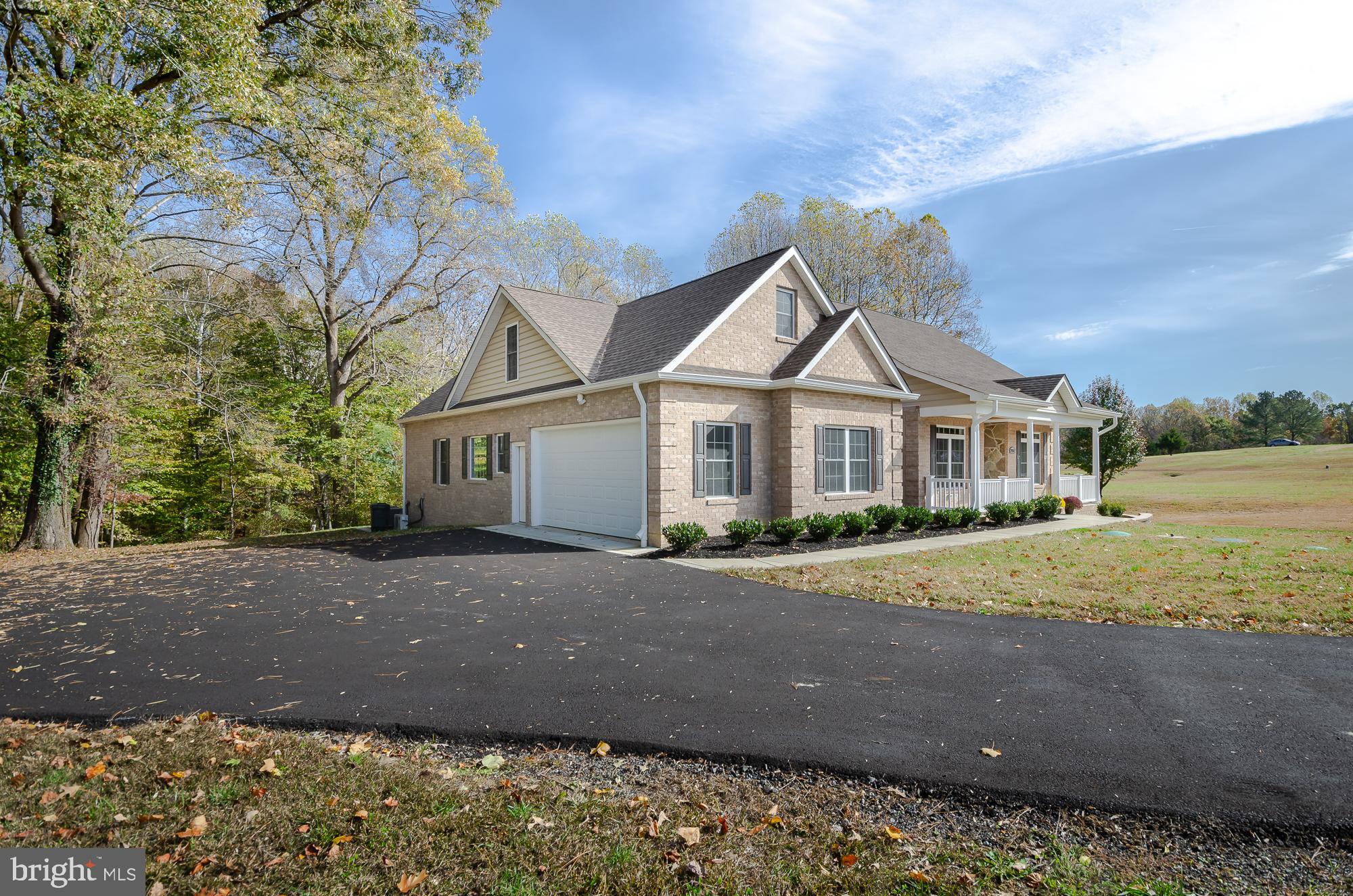 2051 Hatfield Road Huntingtown, MD 20639 - Photo 5 of 121
