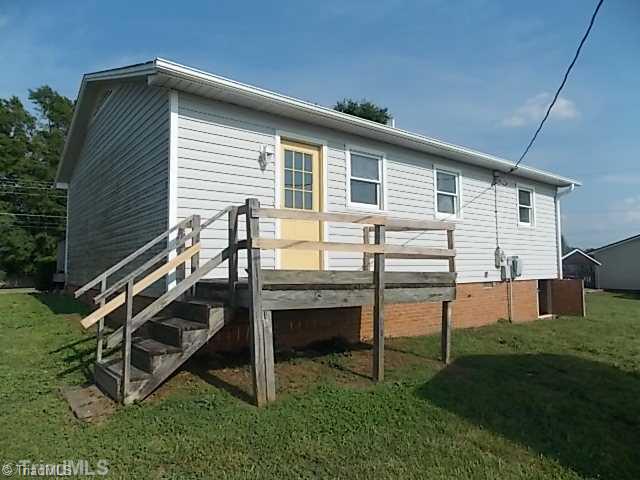 1841 Lamb Road Lexington, NC 27295 - Photo 2 of 16 Exterior Front.
