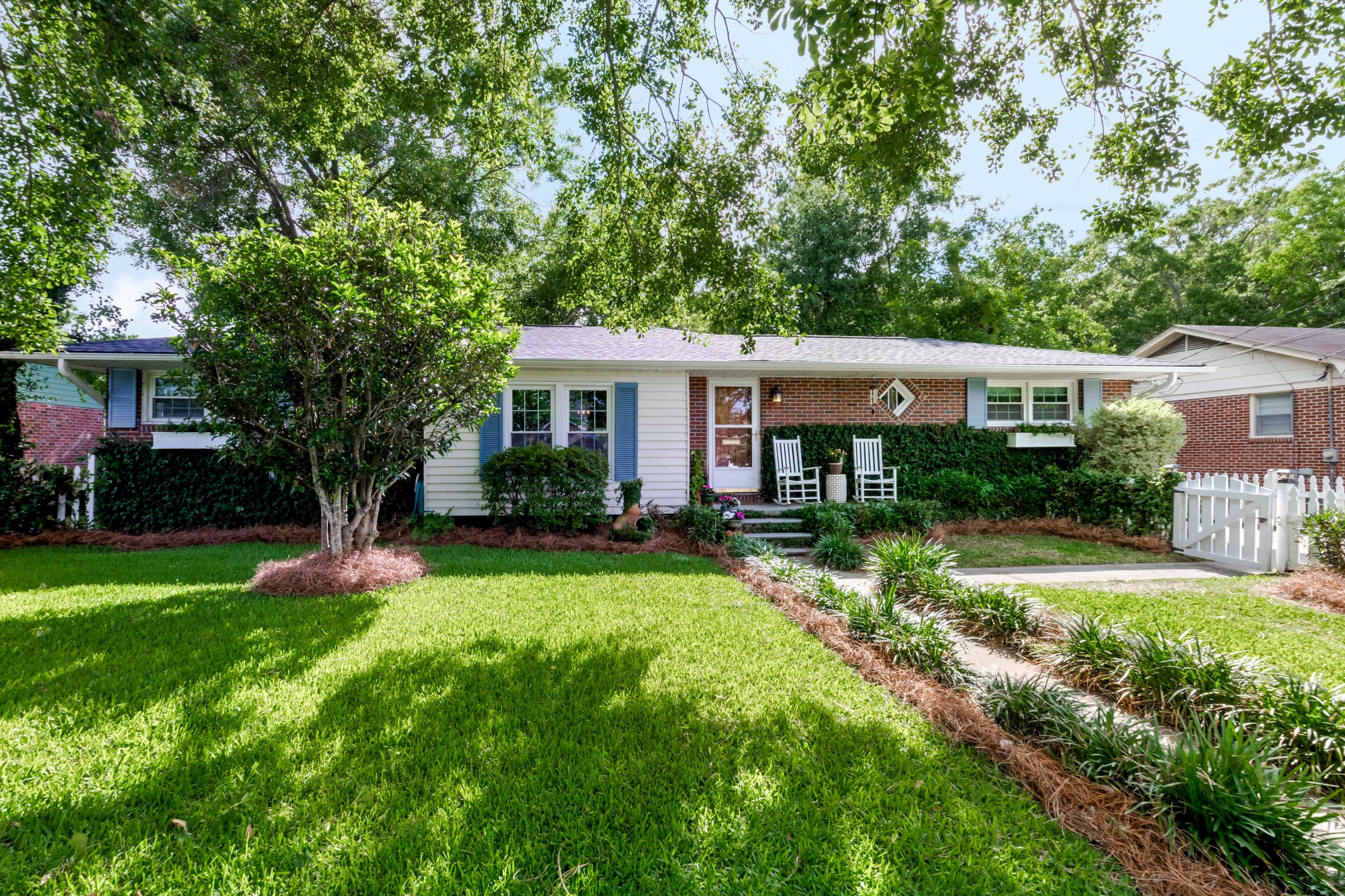 721 Longfellow Road Charleston, SC 29407 - Photo 1 of 38 721 Longfellow_Low Res-13
