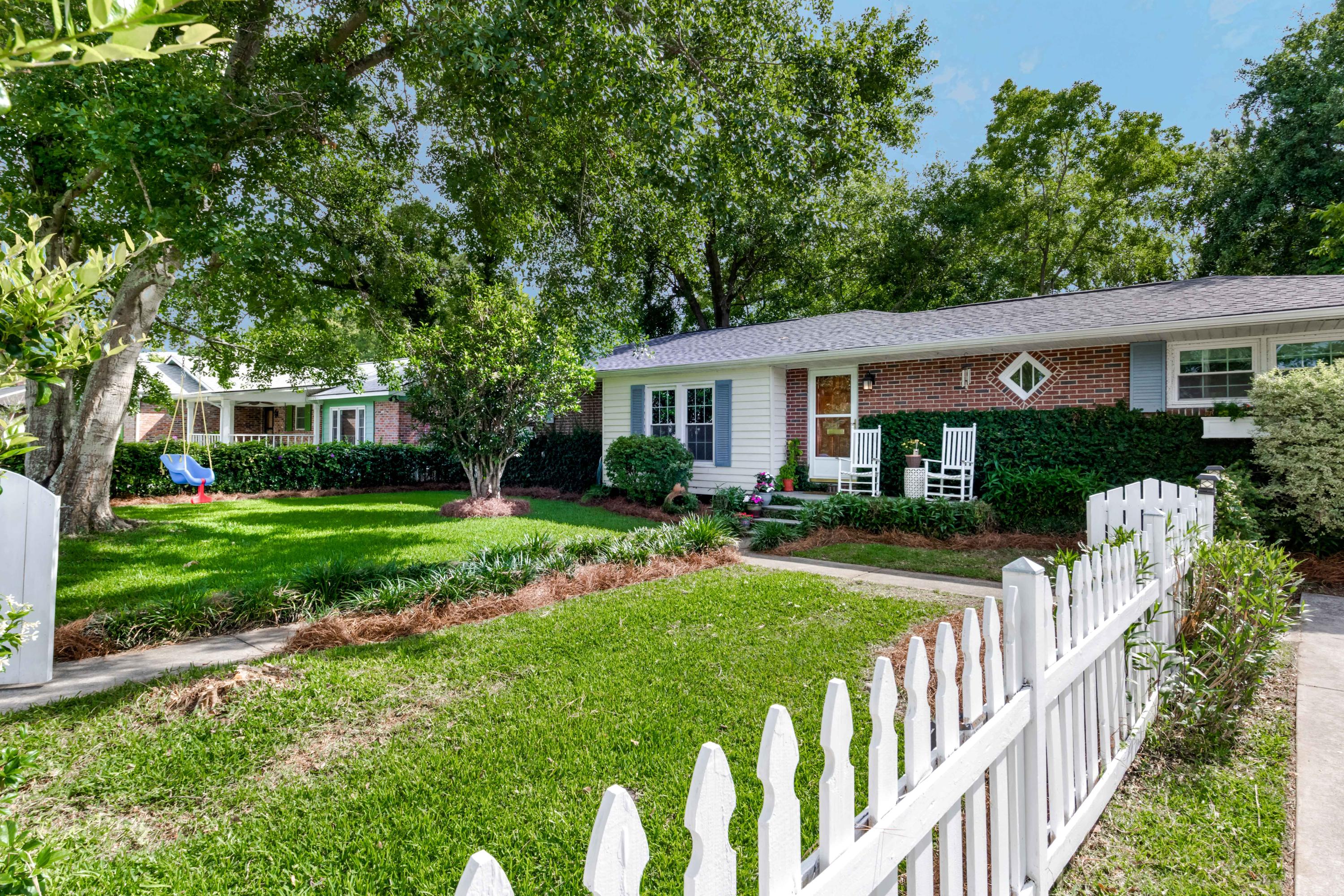 721 Longfellow Road Charleston, SC 29407 - Photo 3 of 38 721 Longfellow_Low Res-9